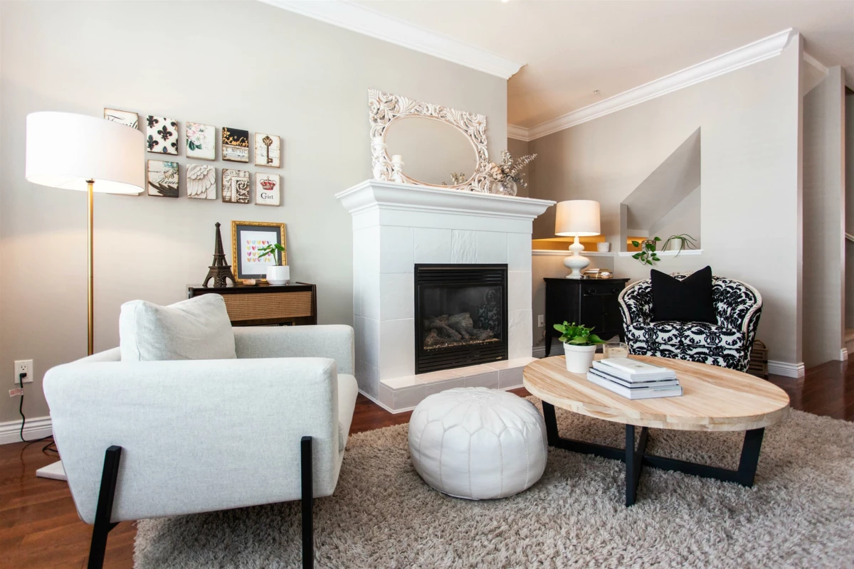 Dining Area Photo of 42 21704 96 Avenue, Langley, BC