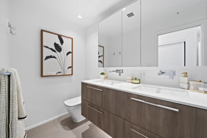 Hallway Photo of 5605 1955 Alpha Way, Burnaby, BC