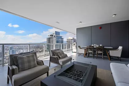 Hot Tub / Spa Photo of 5605 1955 Alpha Way, Burnaby, BC