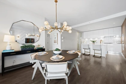 Kitchen Island Photo of 5605 1955 Alpha Way, Burnaby, BC