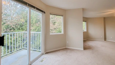 Laundry Room Photo of 8169 153a Street, Surrey, BC