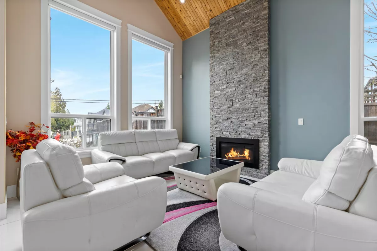 Dining Area Photo of 12768 97a Avenue, Surrey, BC