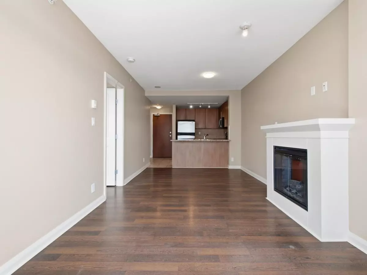 Dining Area Photo of 1909 898 Carnarvon Street, New Westminster, BC
