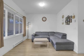 235 13958 108 Avenue, Surrey, BC