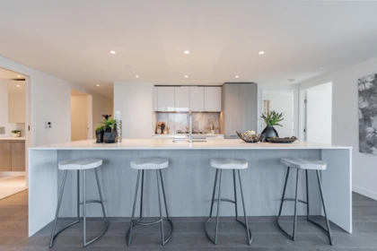 2209 1111 Richards Street, Vancouver, BC, Vancouver — Apartment/Condo for sale