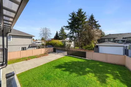 Hot Tub / Spa Photo of 9720 Seagrave Road, Richmond, BC