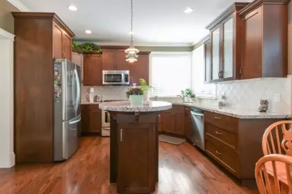Walk-In Closet Photo of 5879 165 Street, Surrey, BC