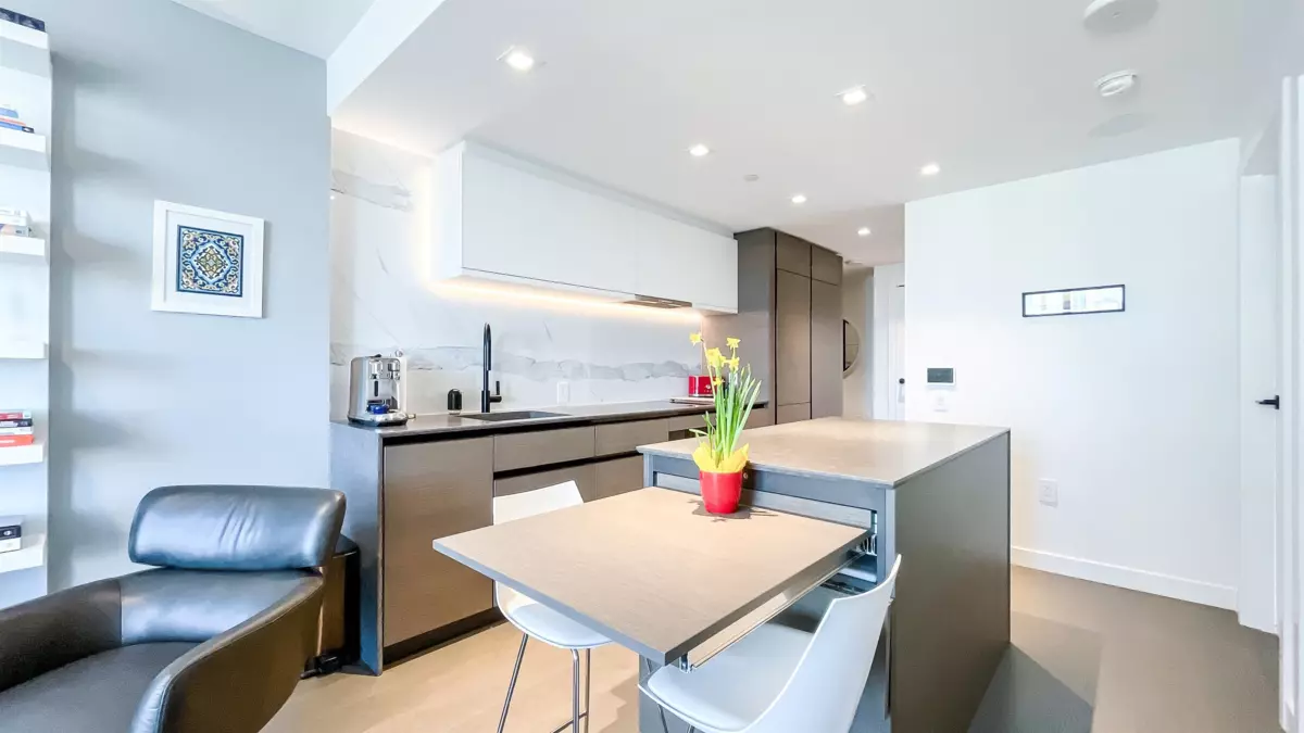 Exterior Rear Photo of 1705 620 Cardero Street, Vancouver, BC