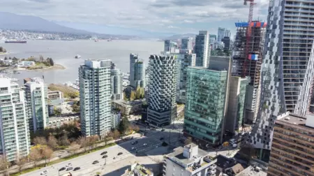 Aerial View of 1705 620 Cardero Street, Vancouver, BC