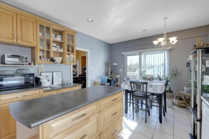 Guest Bathroom Photo of 8546 164 Street, Surrey, BC