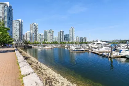 1906 1228 Marinaside Crescent, Vancouver, BC, Vancouver — Apartment/Condo for sale