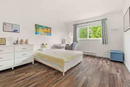 Basement Recreation Room Photo of 154 15501 89a Avenue, Surrey, BC