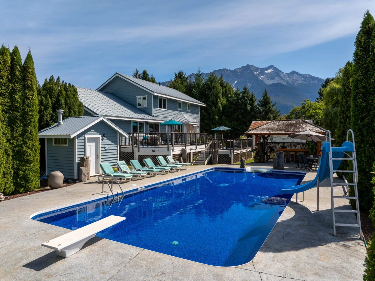 Exterior Front Photo of 7569 Oberson Road, Pemberton, BC