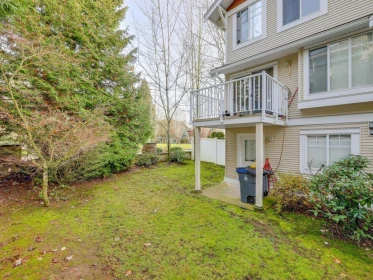 Hallway Photo of 96 12110 75a Avenue, Surrey, BC