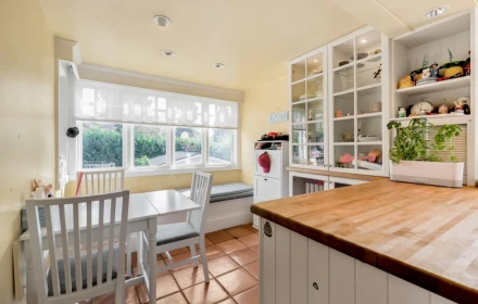 Kitchen Island Photo of 1670 W 49th Avenue, Vancouver, BC