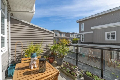 Kitchen Photo of 75 8413 Midtown Way, Chilliwack, BC