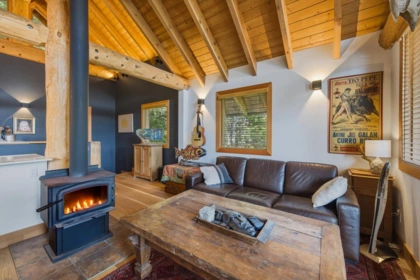 Breakfast Nook Photo of 8396 Mountain View Drive, Whistler, BC