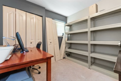 Laundry Room Photo of 17 45090 Luckakuck Way, Chilliwack, BC