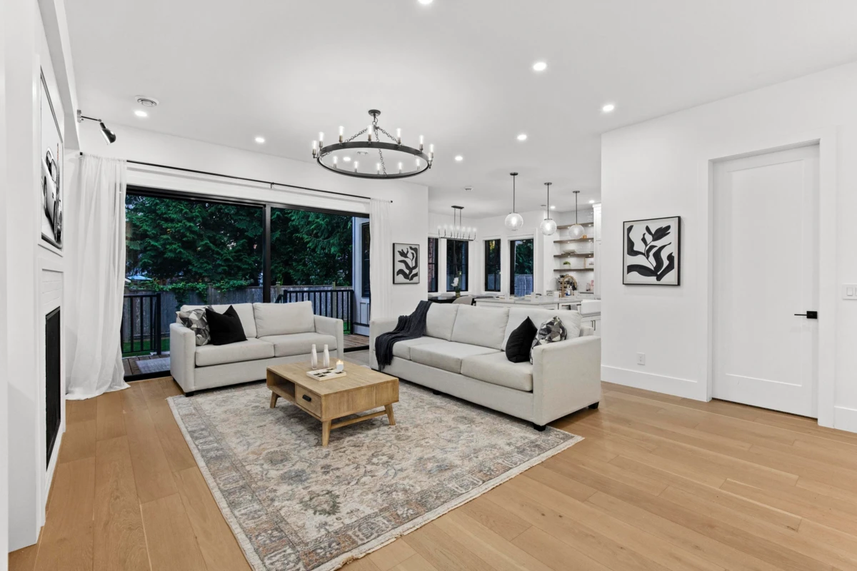 Living Room Photo of 13026 16 Avenue, Surrey, BC