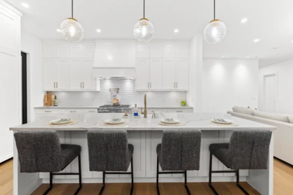 Kitchen Island Photo of 13026 16 Avenue, Surrey, BC