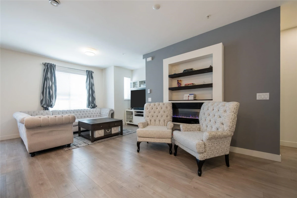 Living Room Photo of 89 7947 209 Street, Langley, BC