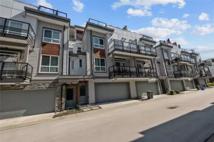 89 7947 209 Street, Langley, BC, Langley — Townhouse for sale