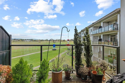 Mudroom Photo of 314 6233 London Road, Richmond, BC