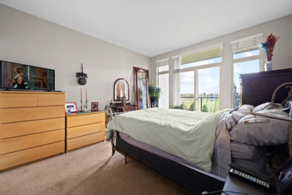 Office / Den Photo of 314 6233 London Road, Richmond, BC
