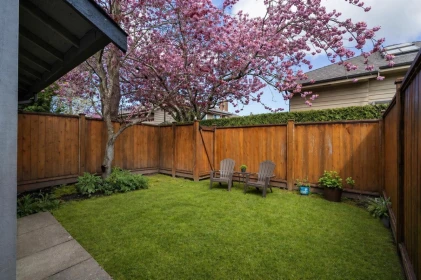 Hallway Photo of 8 7300 Ledway Road, Richmond, BC