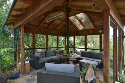 4865 Bowsprit Drive, Madeira Park, BC, Madeira Park — Single Family Residence for sale