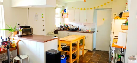 Kitchen Photo of 1745 Graveley Street, Vancouver, BC