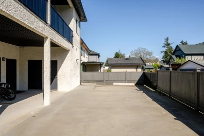 12560 90 Avenue, Surrey, BC, Surrey — Single Family Residence for sale
