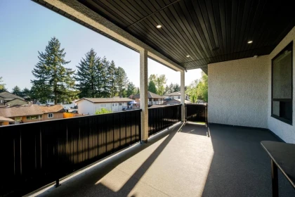 Fitness Center Photo Near 12560 90 Avenue, Surrey, BC