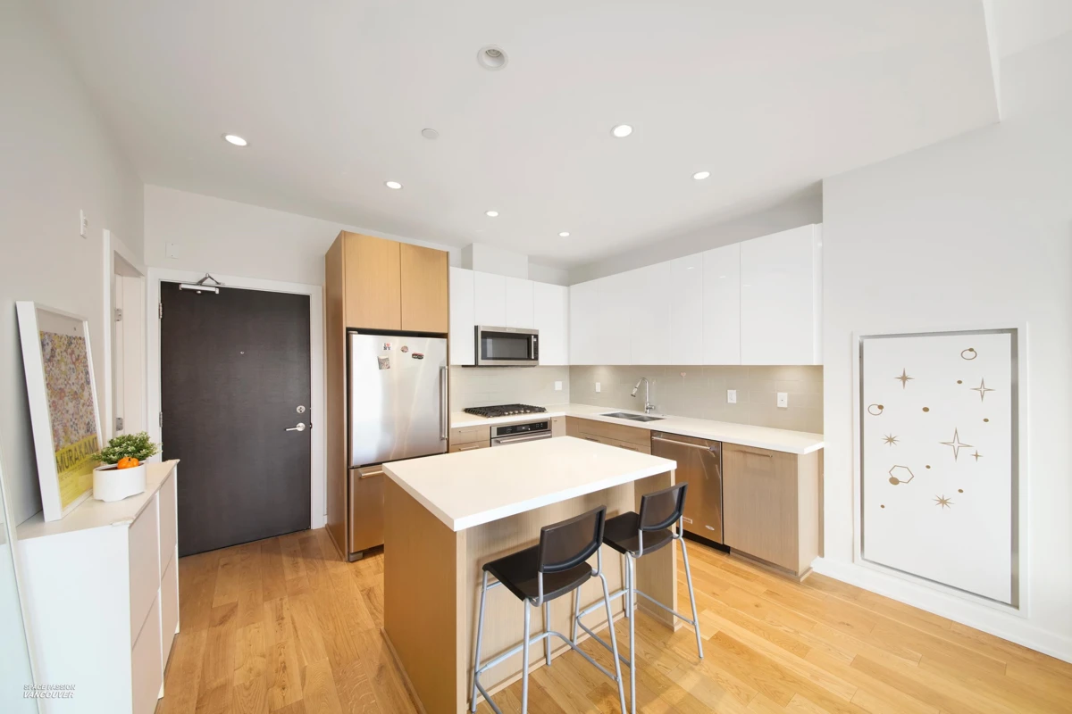 Family Room Photo of 609 5311 Cedarbridge Way, Richmond, BC