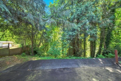 Swimming Pool Photo of 32410 Diamond Avenue, Mission, BC