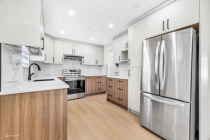 Kitchen Island Photo of 11664 88a Avenue, Delta, BC