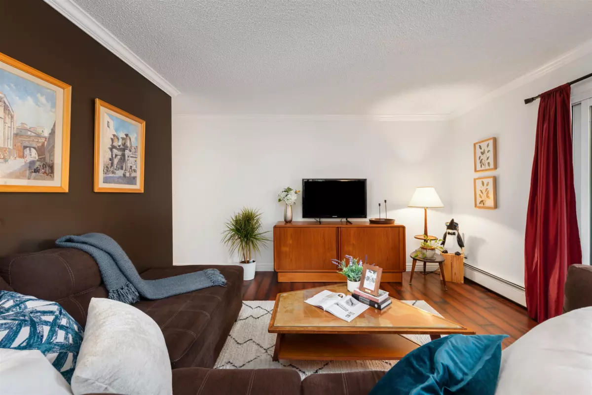 Family Room Photo of 204 725 Commercial Drive, Vancouver, BC