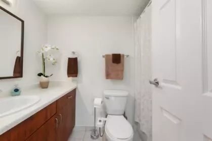Guest Bathroom Photo of 204 725 Commercial Drive, Vancouver, BC