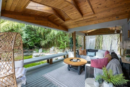 Front Yard Photo of 13205 Cedar Way, Maple Ridge, BC