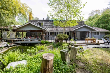 Hot Tub / Spa Photo of 13205 Cedar Way, Maple Ridge, BC