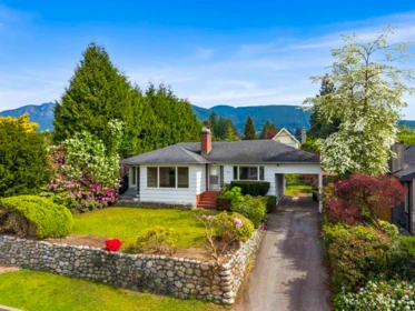 2762 Newmarket Drive, North Vancouver, BC, North Vancouver — Single Family Residence for sale