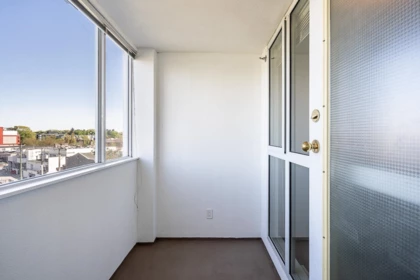 Entry Foyer Photo of 504 288 E 8th Avenue, Vancouver, BC