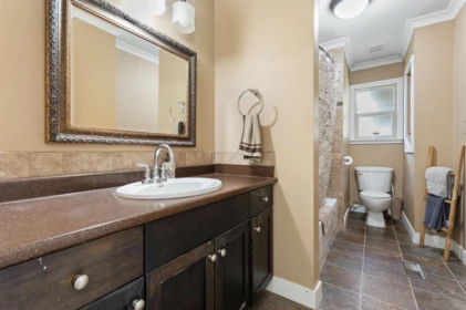 Entry Foyer Photo of 33191 Edgewood Avenue, Abbotsford, BC