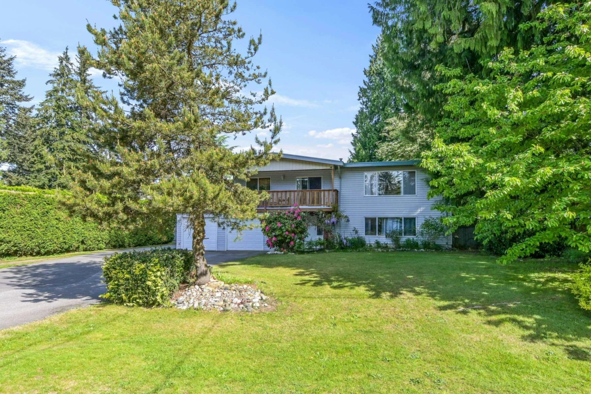 Exterior Rear Photo of 20663 39 Avenue, Langley, BC