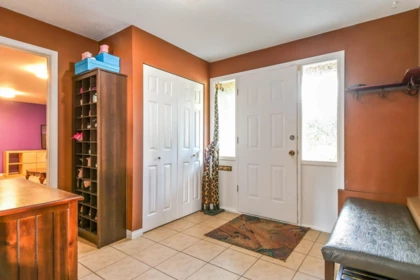 Hallway Photo of 20663 39 Avenue, Langley, BC