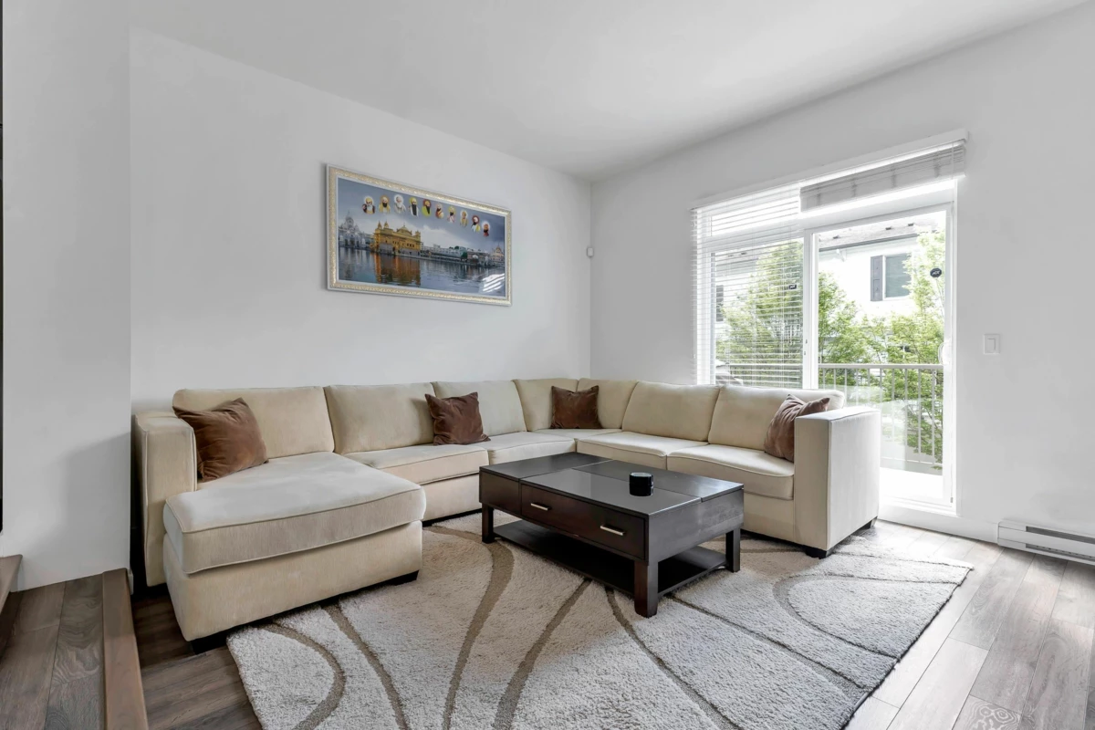 Dining Area Photo of 107 15230 Guildford Drive, Surrey, BC