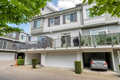 Community Amenities Photo (Clubhouse) of 107 15230 Guildford Drive, Surrey, BC