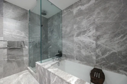 Entry Foyer Photo of 506 1601 Quebec Street, Vancouver, BC