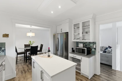 Breakfast Nook Photo of 1460 Kaslo Court, Abbotsford, BC