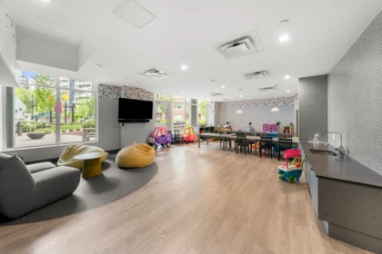 Garage Interior Photo of 1409 308 Morrissey Road, Port Moody, BC